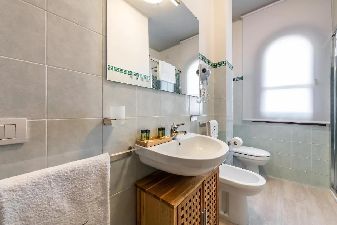 Casa Vacanze Raggio Di Luna Villasimius 0*,